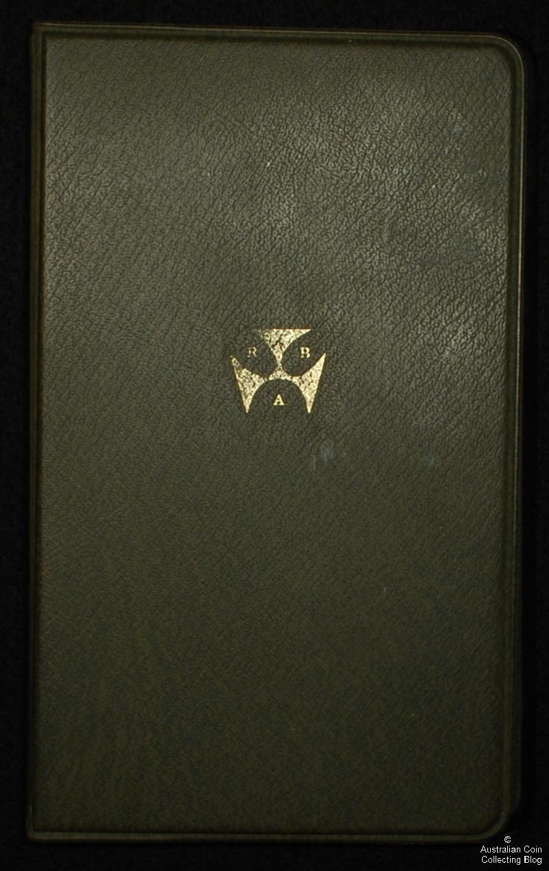 Green Cover of the very rare Fastbuck Wallet