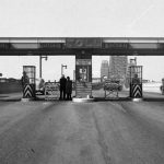 Sydney_Harbour_Bridge_toll_gates,_1933